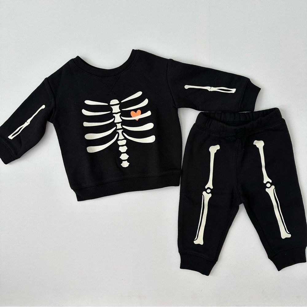 Jumping Beans Halloween Skeleton Sweatsuit Size 6 Months